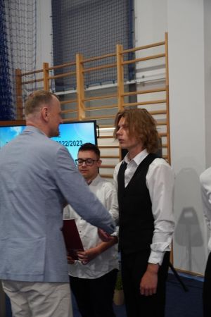 image127 image127