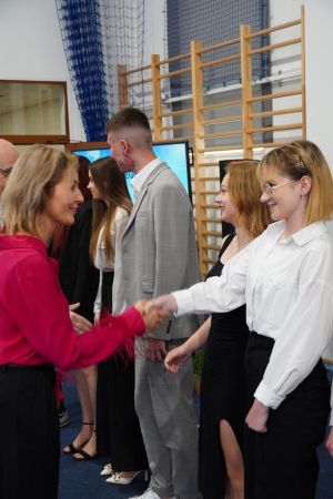 image135 image135