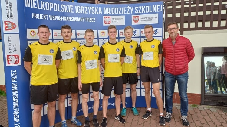 drużyna biegaczy
